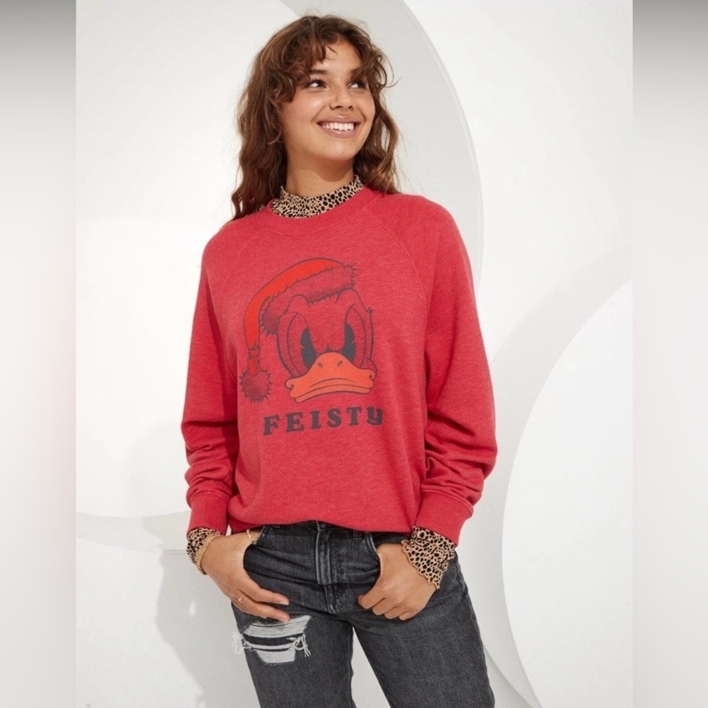 Disney x AE Donald Duck Christmas Holiday Feisty Sweatshirt NWOT Size XS